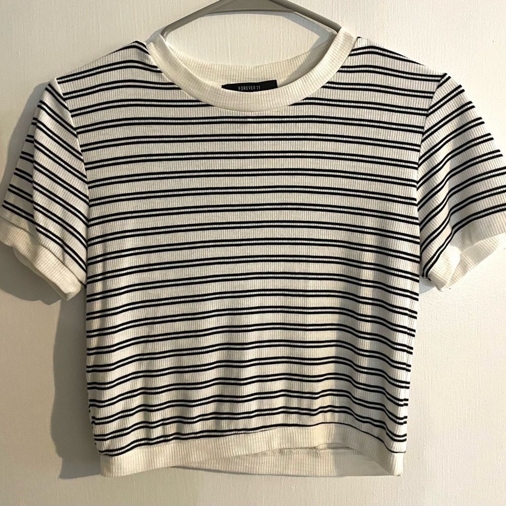 FOREVER 21 TOP